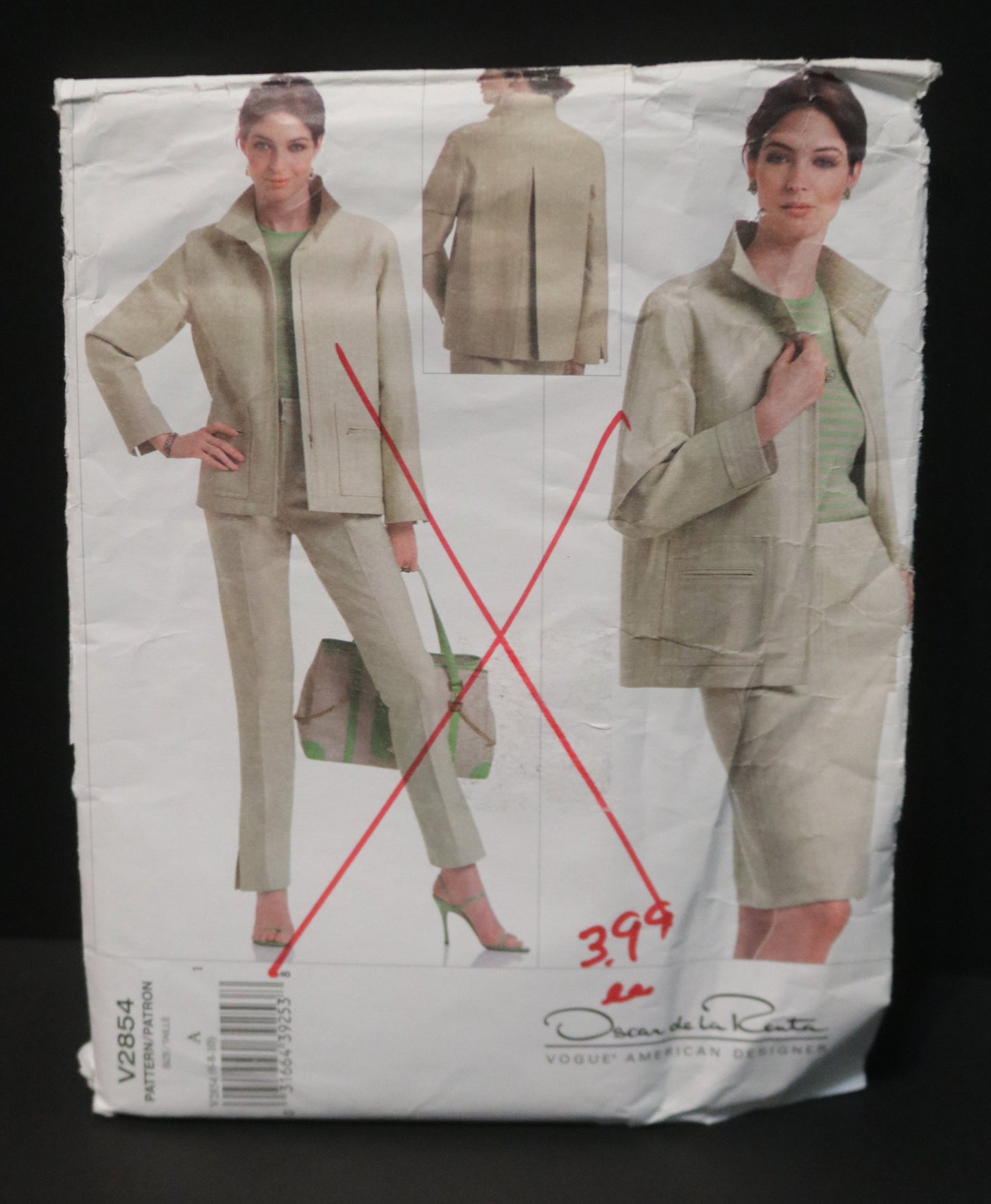 Vogue 2854 Oscar de la Renta Misses / Miss Petite Jacket Skirt and Pants Sewing Pattern - UNCUT - Size 6 8 10