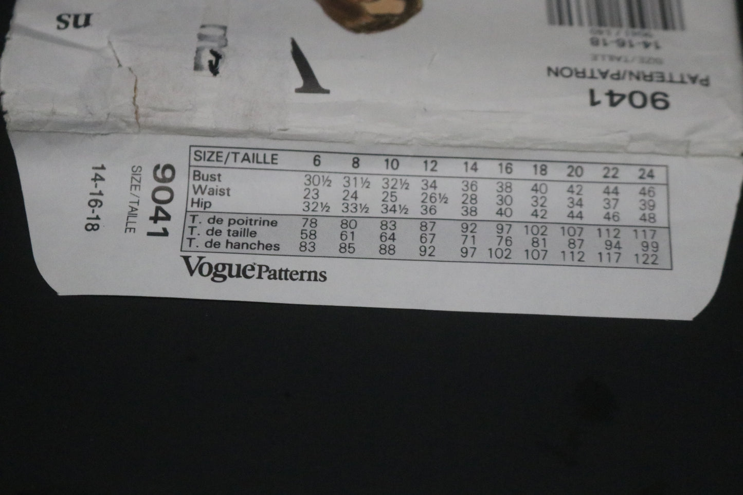 Vogue 9041 Misses Skirt Sewing Pattern - UNCUT - Size 14 16 18