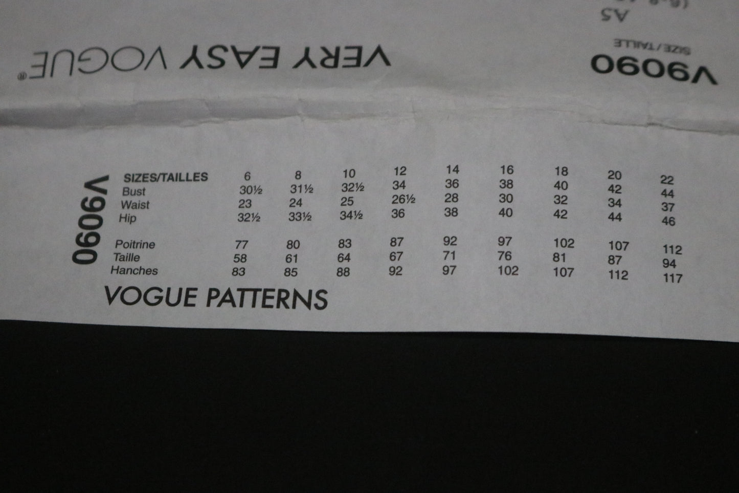 Vogue 9090 Misses Skirt Sewing Pattern - UNCUT - Size 6 8 10 12 14