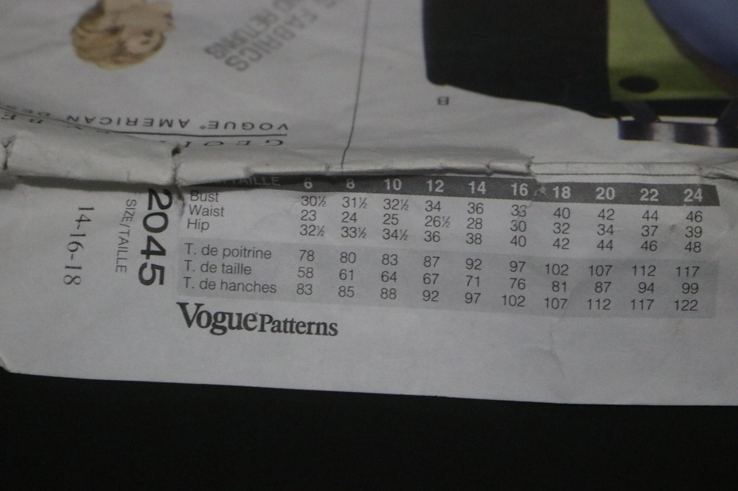 Vogue 2045 Geoffrey Beene Misses Jacket and Skirt Sewing Pattern - UNCUT - Size 14 16 18