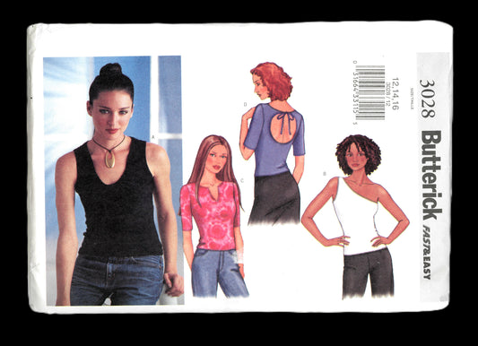Butterick 3028 Misses / Misses Petite Top Sewing Pattern UNCUT  Size 12 14 16