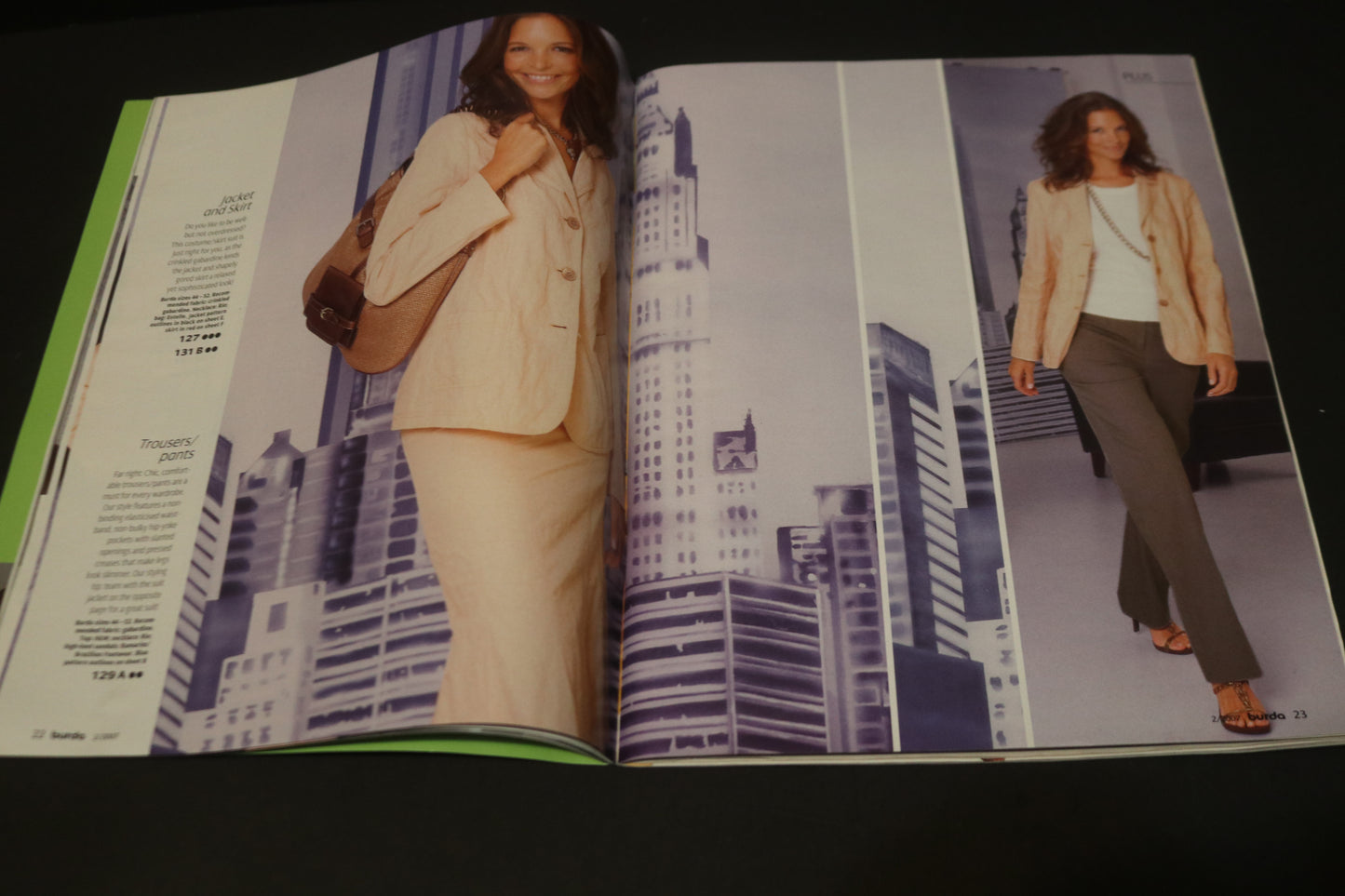 ENGLISH Febraury 2007 Burda A World of Fashion Sewing Magazine with Pattern Insert