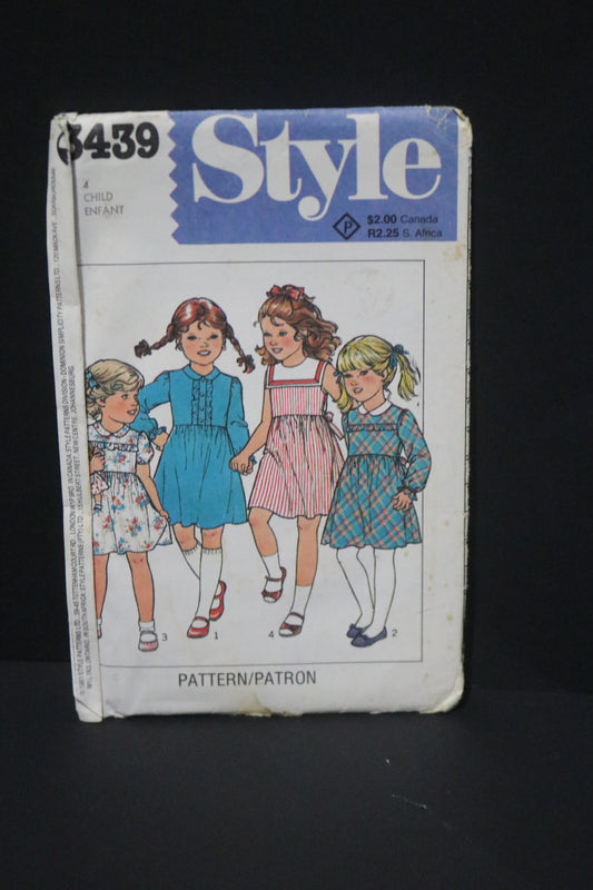 Style 3439 Childs Dress Sewing Pattern UNCUT  - Size 4