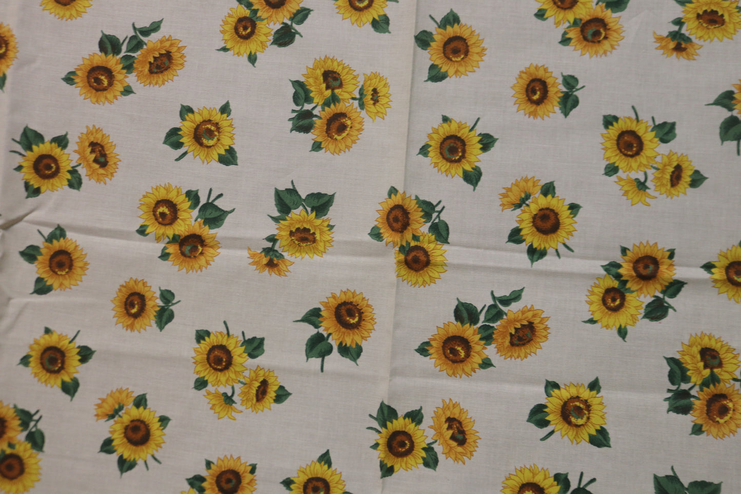 2+ Yards Vintage Cranston Prints Sunflower Joan Messmore Fabric Piece 98" x 44"