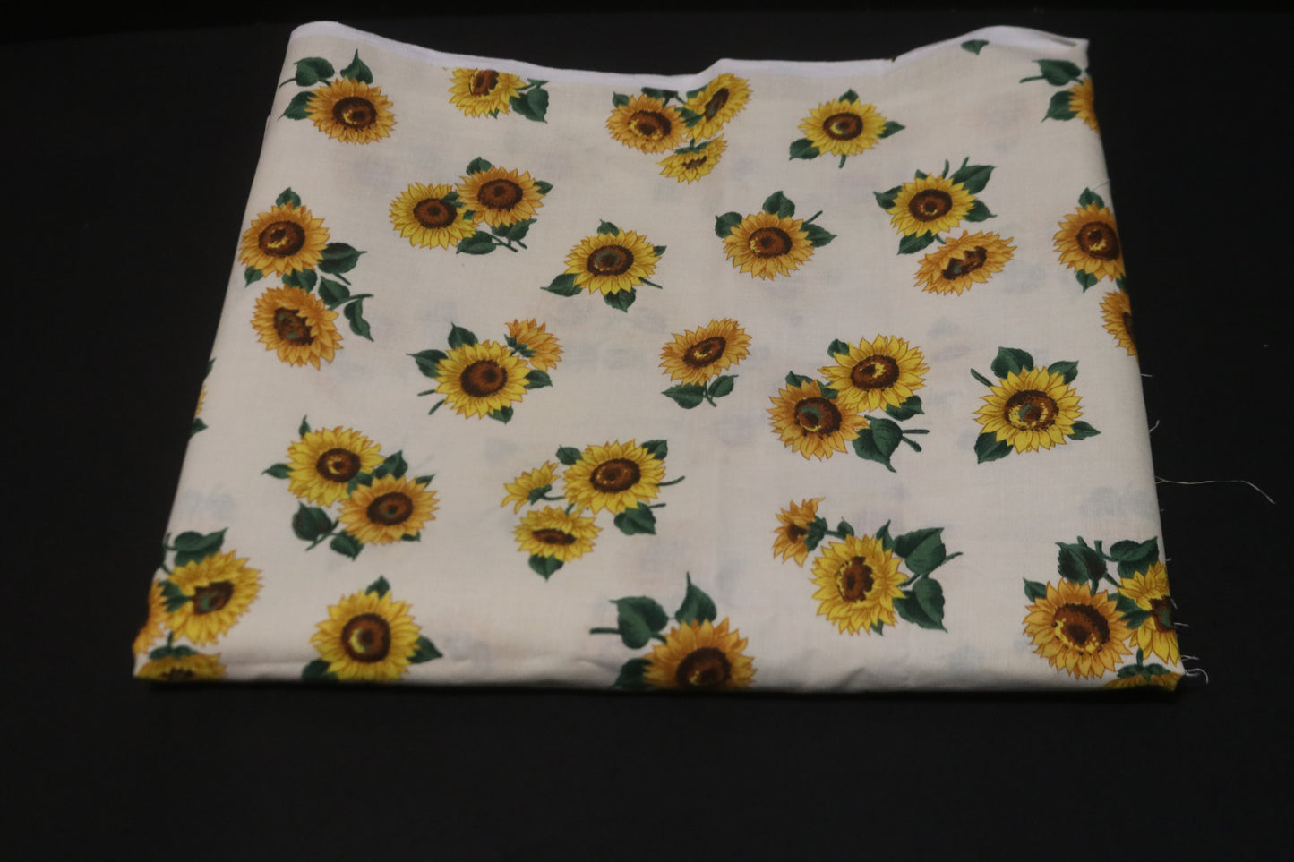 2+ Yards Vintage Cranston Prints Sunflower Joan Messmore Fabric Piece 98" x 44"