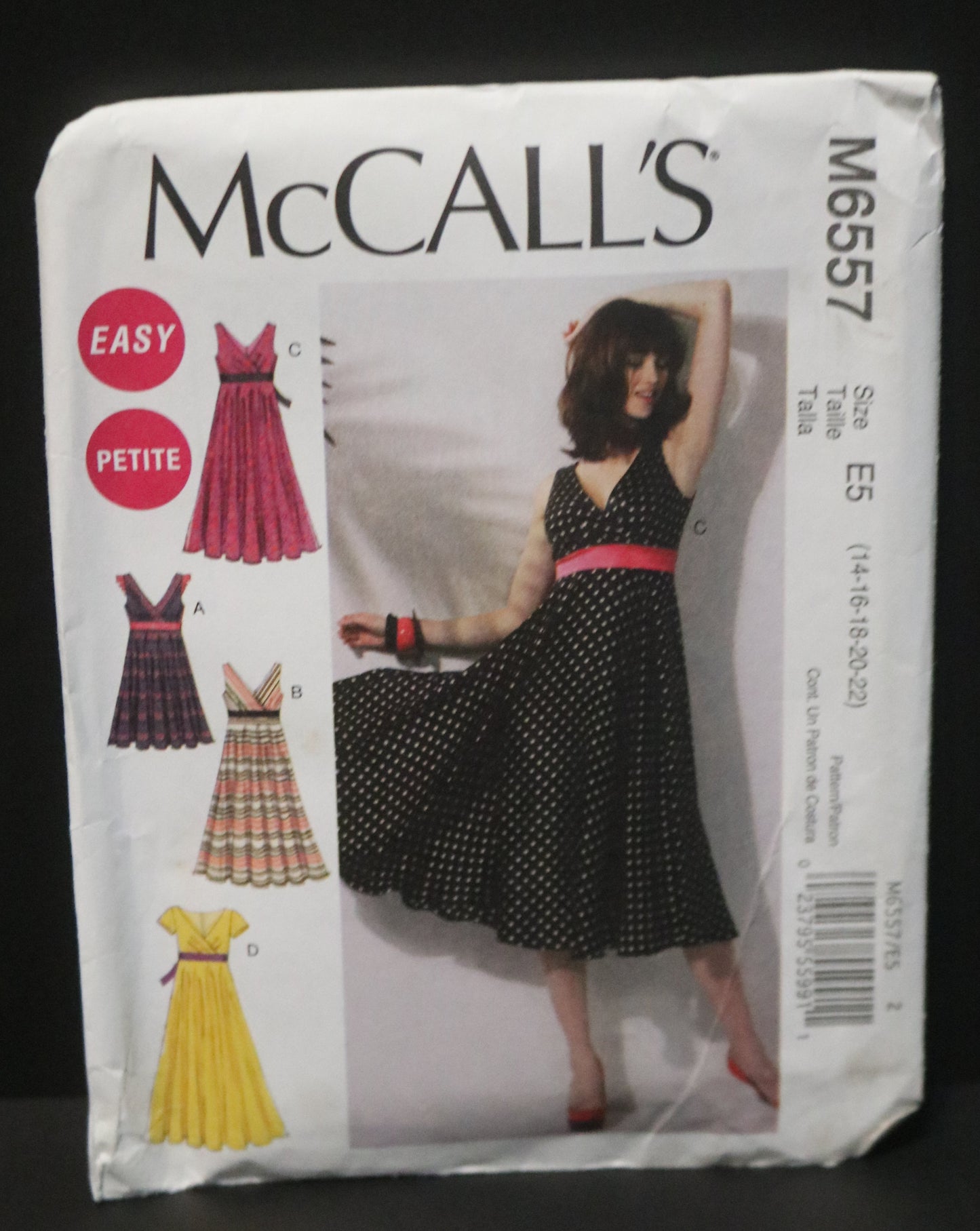 McCalls 6557 Misses / Miss Petite Dresses Sewing Pattern - UNCUT - Size 14 16 18 20 22