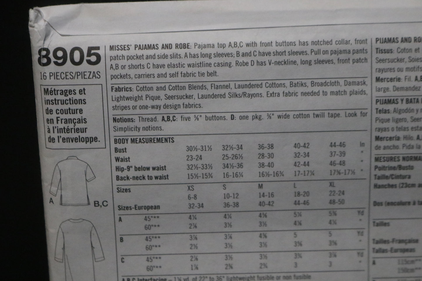 Simplicity 8905 Misses Pajamas and Robe Sewing Pattern - UNCUT - Size XS S M