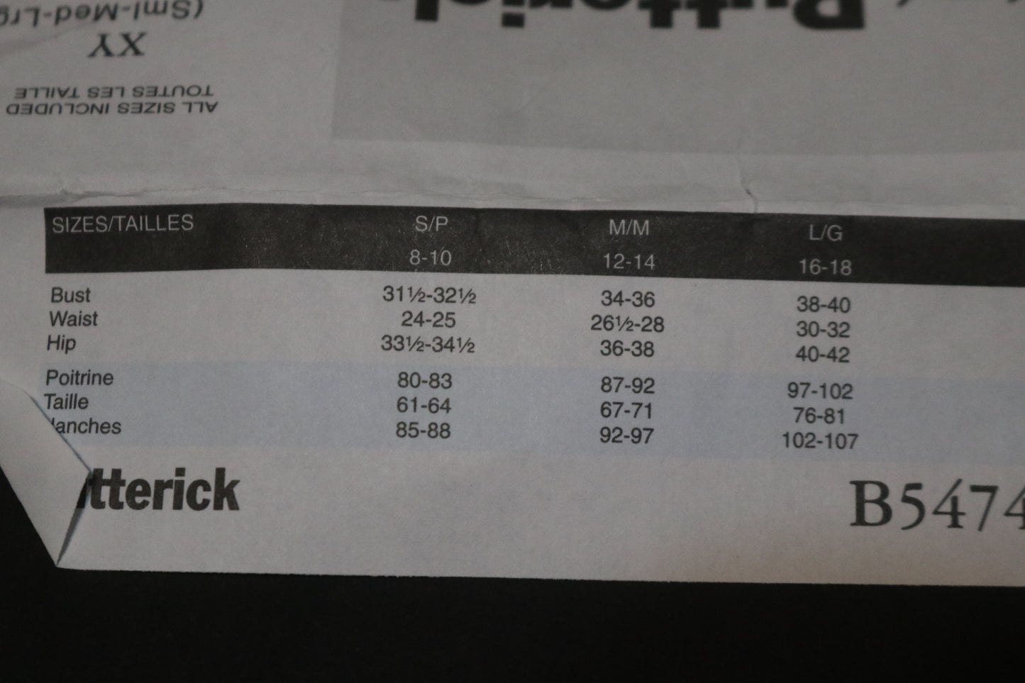 Butterick 5474 Aprons Sewing Pattern - UNCUT Size Sml Med Lrg