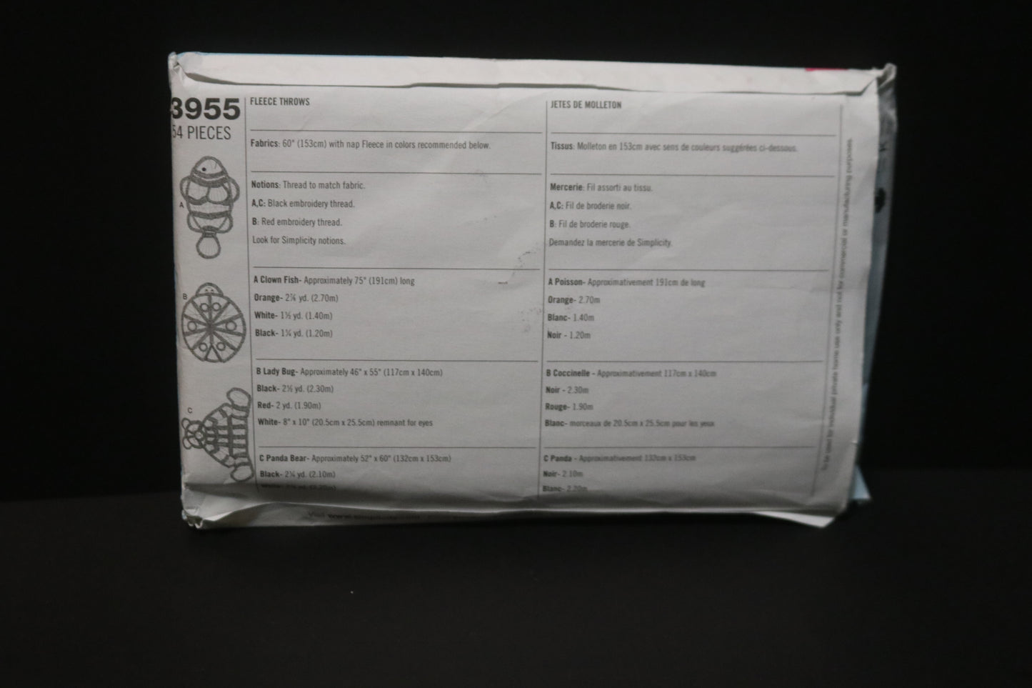 Simplicity 3955  Fleece Throws Sewing Pattern UNCUT