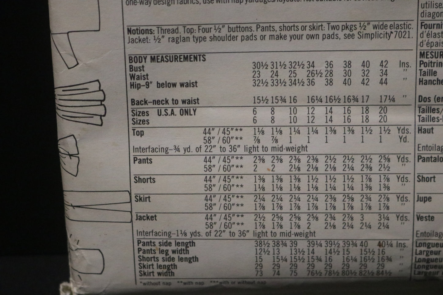 Simplicity 7935 Misses Easy to Sew Top Pull on Skirt, Pants and Shorts and Loose Fitting Unlined Jacket Sewing Pattern - UNCUT - Size 16 18 20