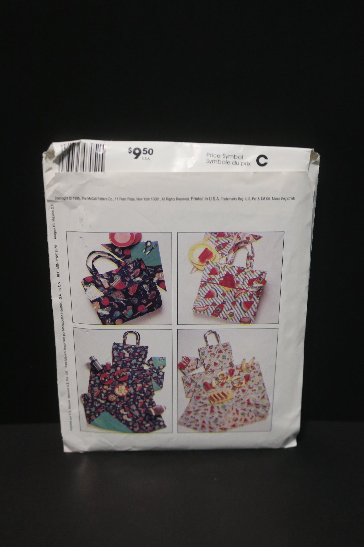 McCalls 705  Beach Tote Bags  Sewing Pattern UNCUT