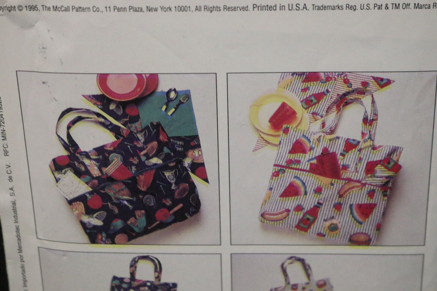 McCalls 705  Beach Tote Bags  Sewing Pattern UNCUT