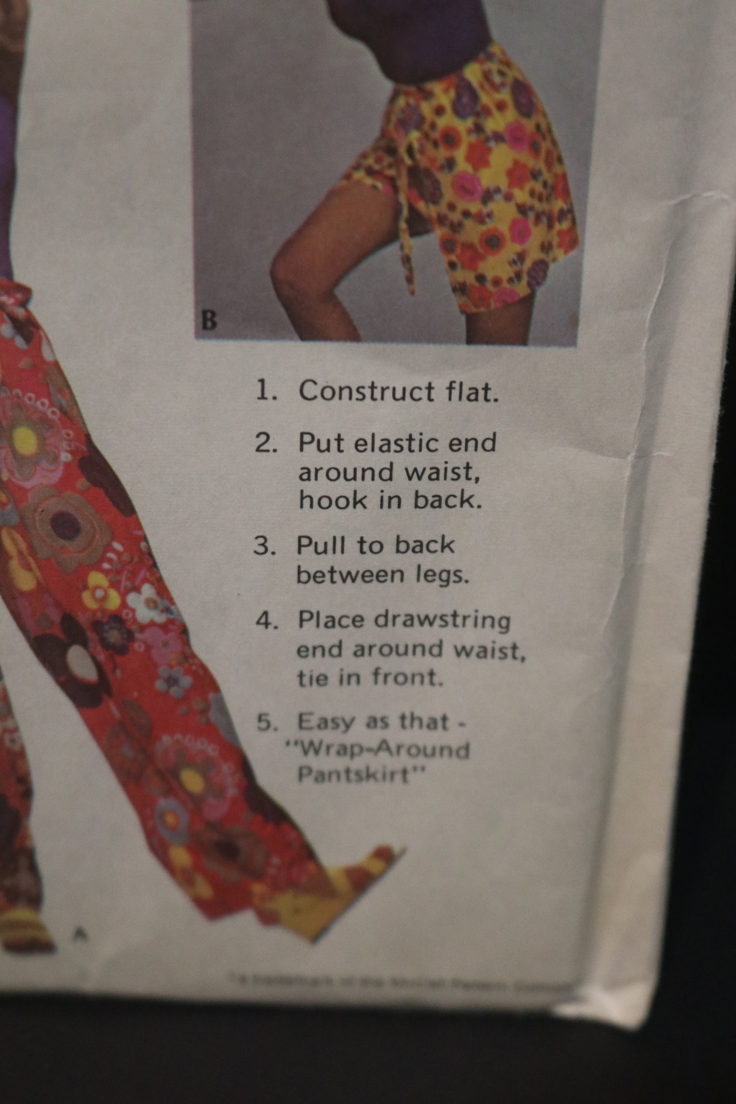 McCalls 5814 Misses Pantskirt Sewing Pattern - UNCUT Size Small