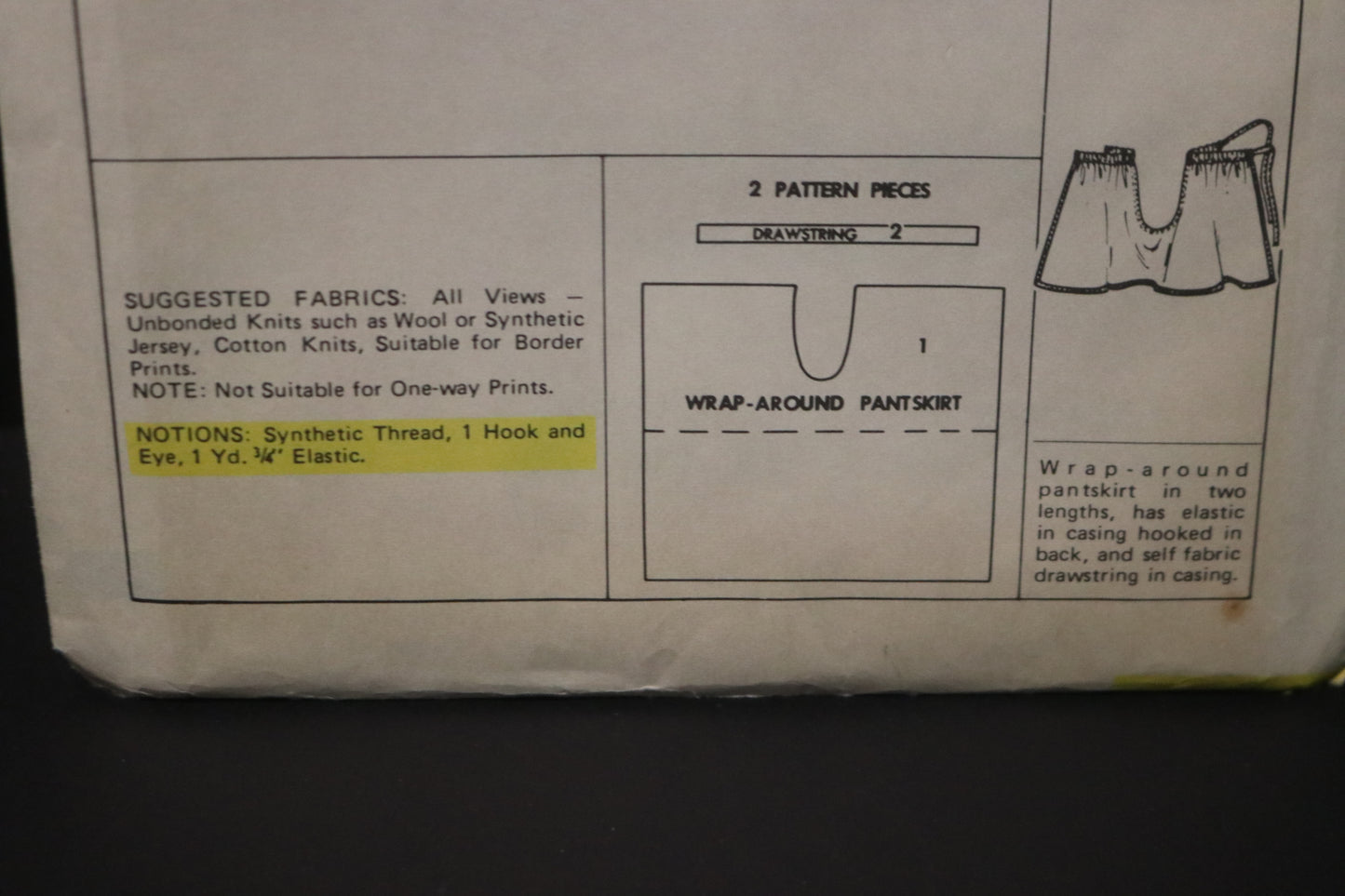 McCalls 5814 Misses Pantskirt Sewing Pattern - UNCUT Size Small