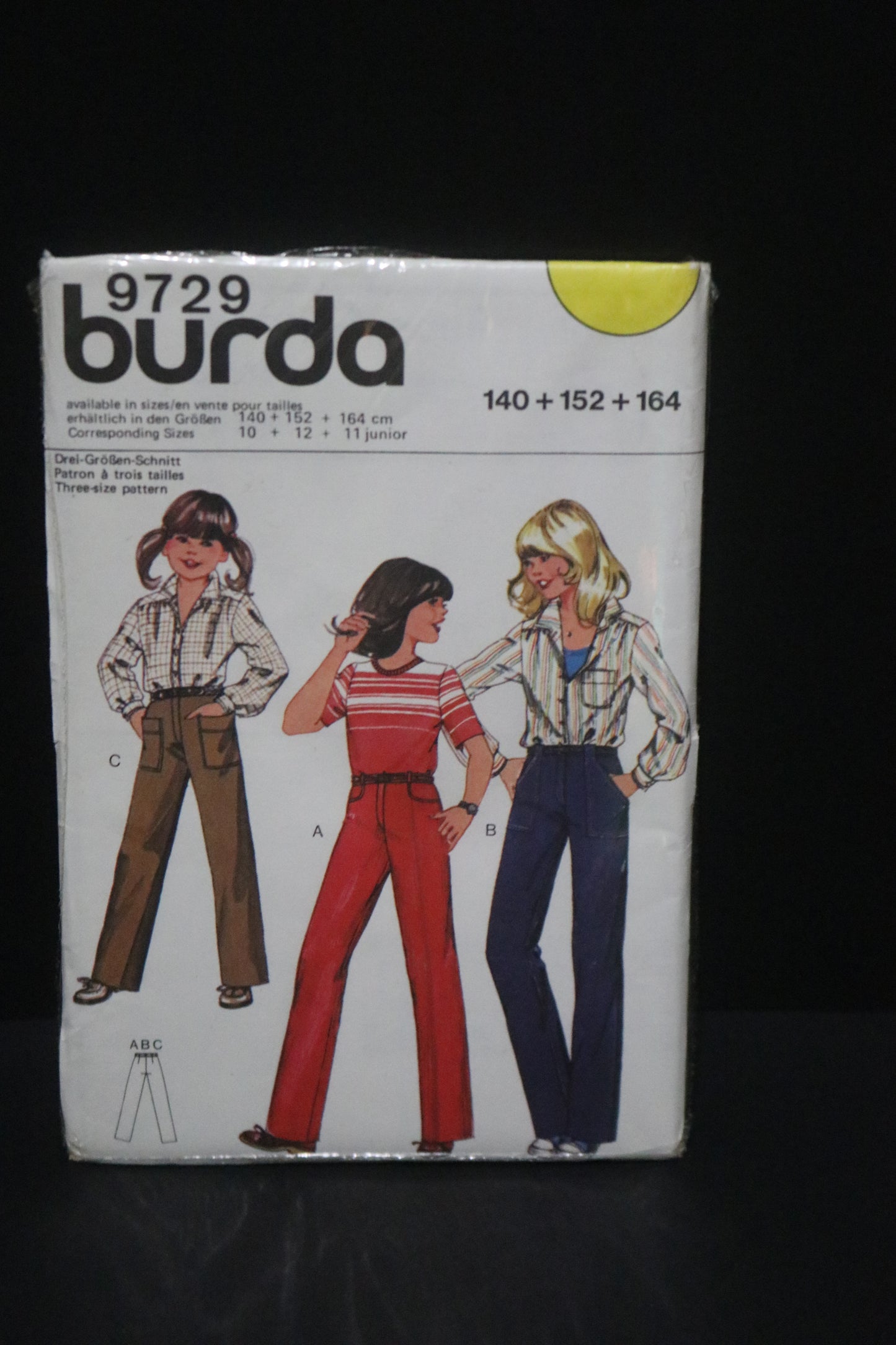 Burda 9729 Girls Junior Girls Jeans Sewing Pattern - UNCUT Size 10 12 11 jun