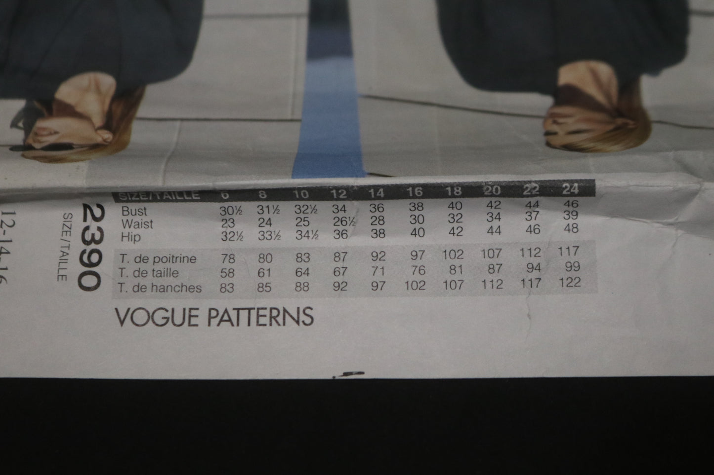 Vogue 2390 Anne Klein Misses / Misses Petite Jacket Skirt and Pants Sewing Pattern - UNCUT - Size 12 14 16