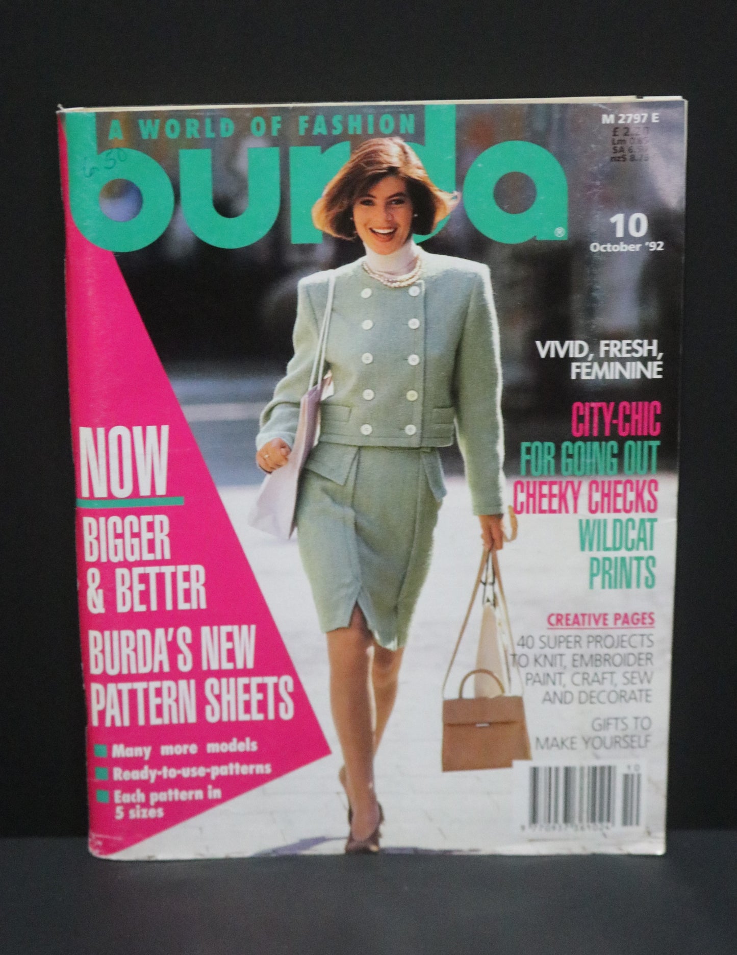 October 1992 Burda A World of Fashion Magazine M 2797 E