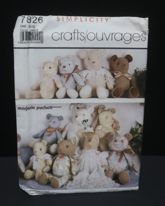 Simplicity 7826 Stuffed Bears in Three Sizes Sewing Pattern UNCUT -