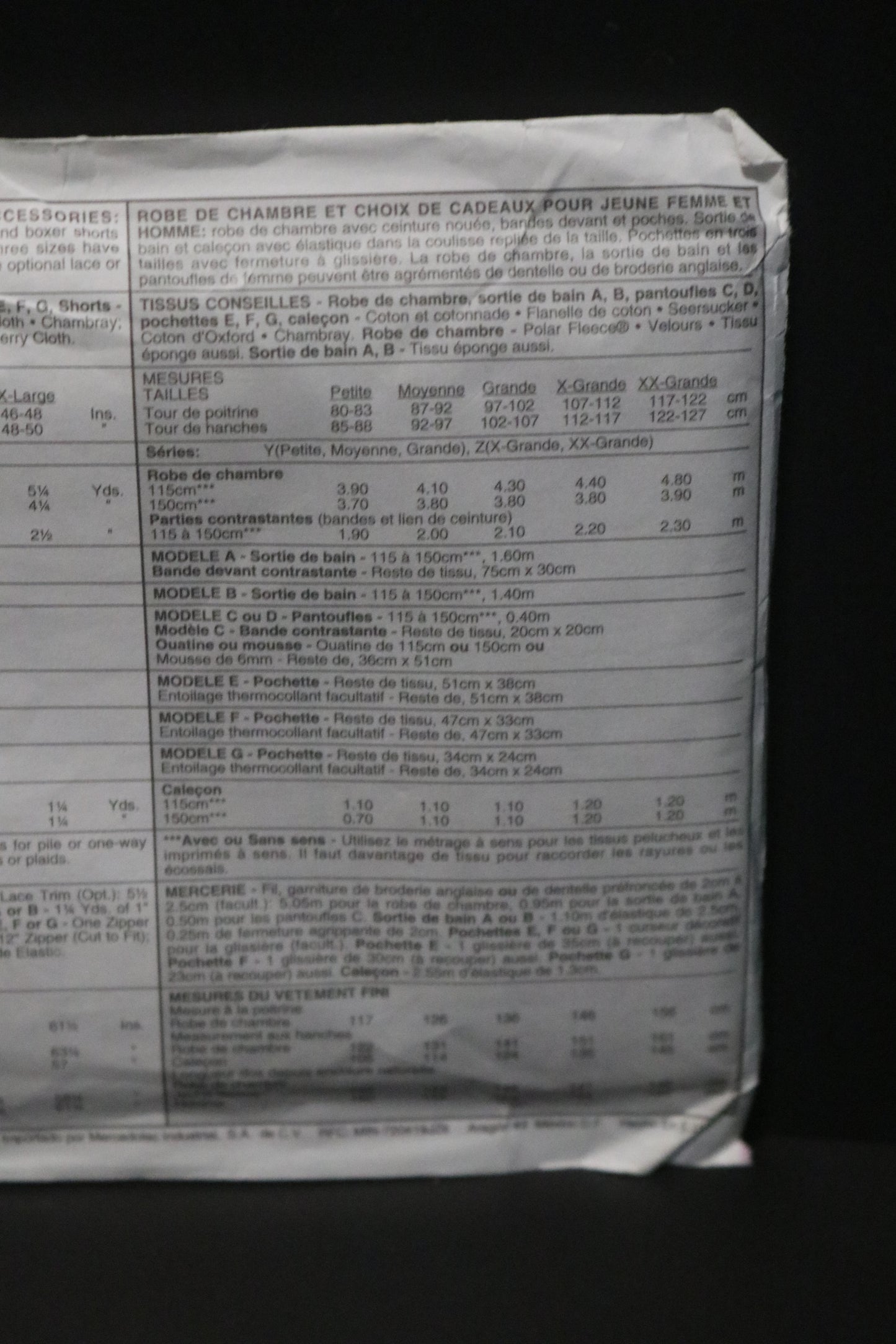 McCalls 9137 Misses and Mens Robe and Gift Accessories Sewing Pattern - UNCUT  - Size Sml Med Lrg