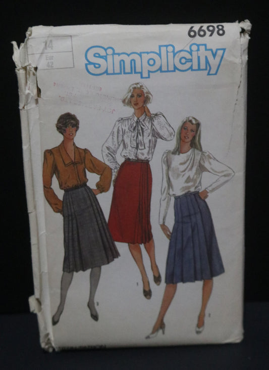 Simplicity 6698  Misses Front Wrap Skirts Sewing Pattern - UNCUT -  Size 14