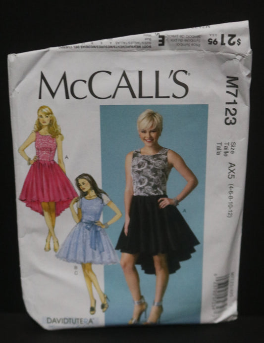 McCalls 7123  Misses Dress and Sash Sewing Pattern - UNCUT - Size 4 6 8 10 12