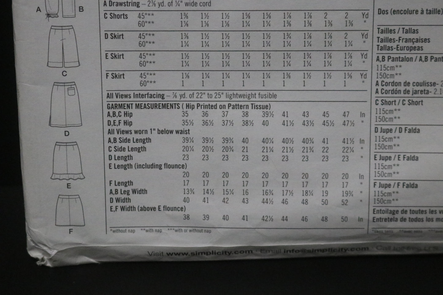 Simplicity 4701 Misses Pants or Shorts and Skirt in Three Lengths Sewing Pattern - UNCUT -  Size 4 6 8 10