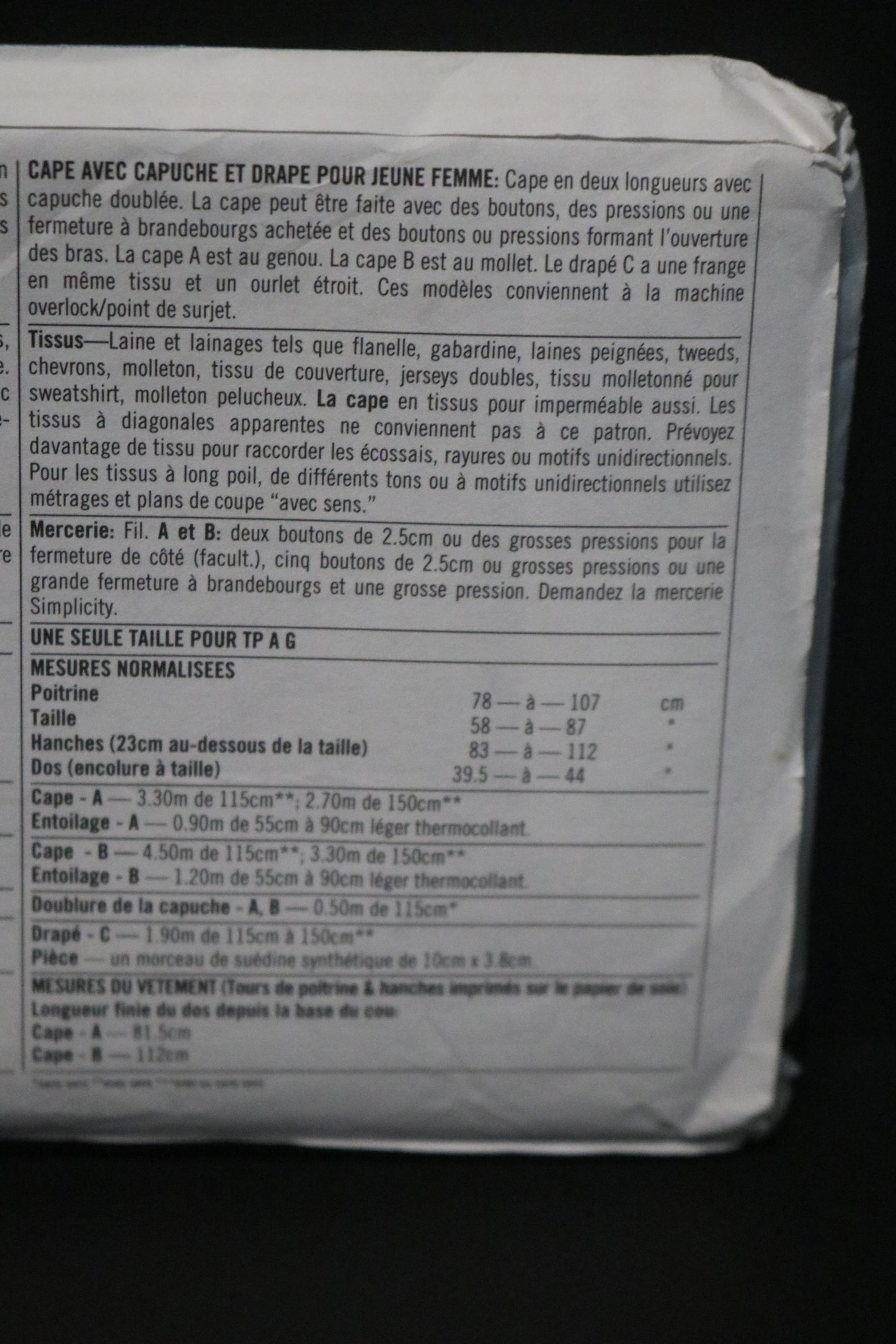 Simplicity 9223 Misses Hooded Cape and Wrap Sewing Pattern - UNCUT - One Size