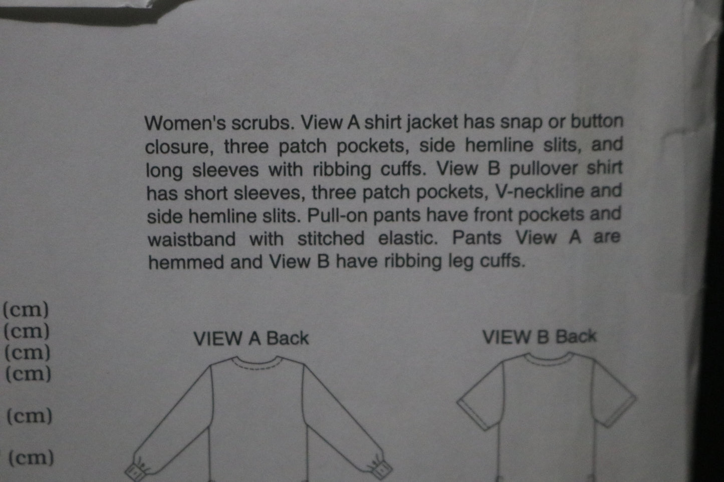 Kwik Sew 3201 Womens Scrubs Sewing Pattern - UNCUT - Size 1X 2X 3X 4X