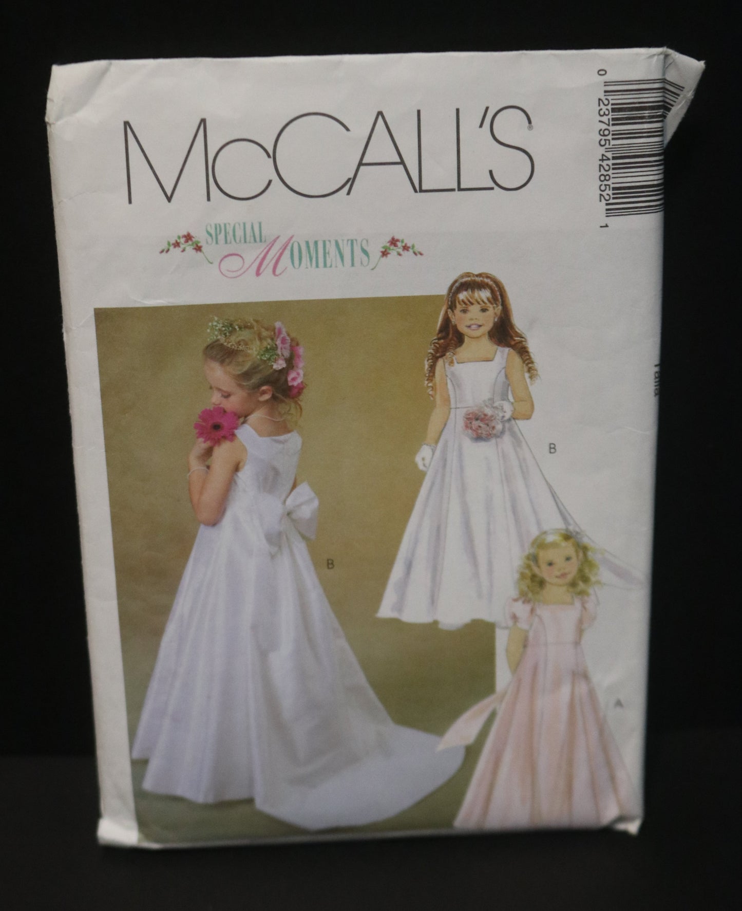 McCalls 4285 Children's Girls Lined Dresses with detachable Train Sewing Pattern UNCUT Size 6 7 8