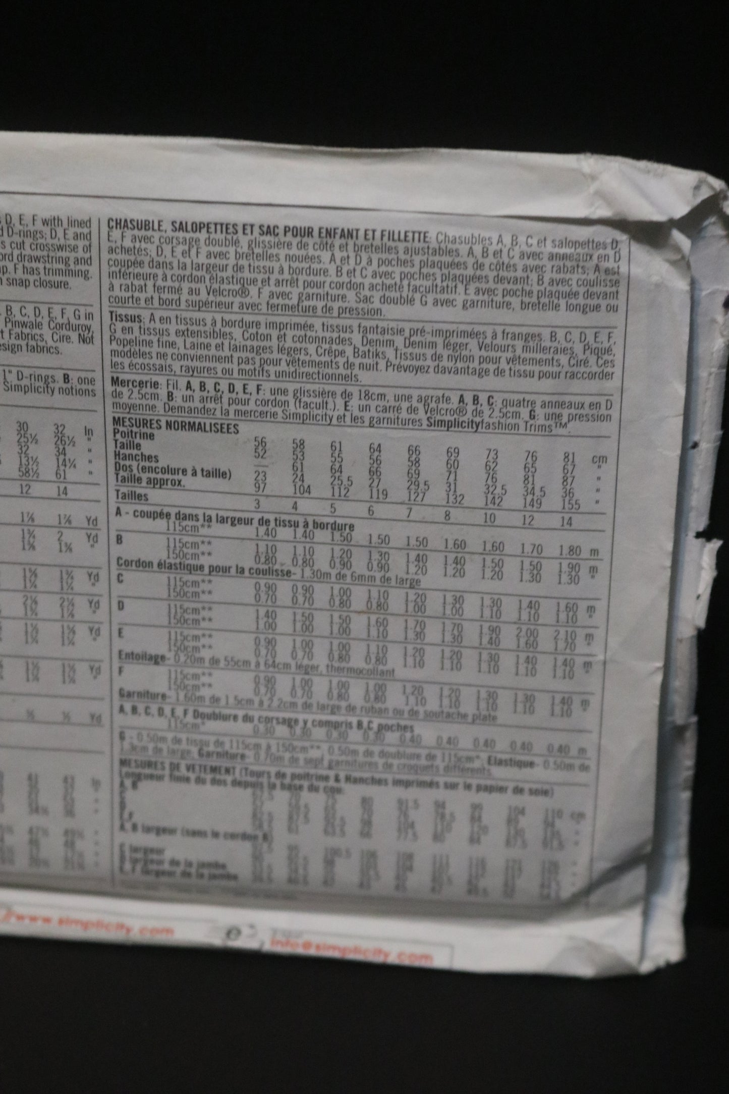 Simplicity 9338 Childs and Girls Jumper, Overall and Bag Sewing Pattern - UNCUT Size 3 4 5 6