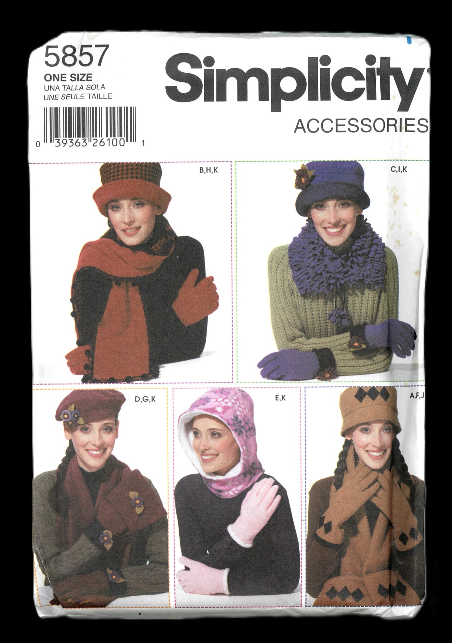 Simplicity 5857 Misses Accessories Hats and Gloves in Three Sizes, Hat in sizes S - 21" M-22" L 23" Sewing Pattern - UNCUT