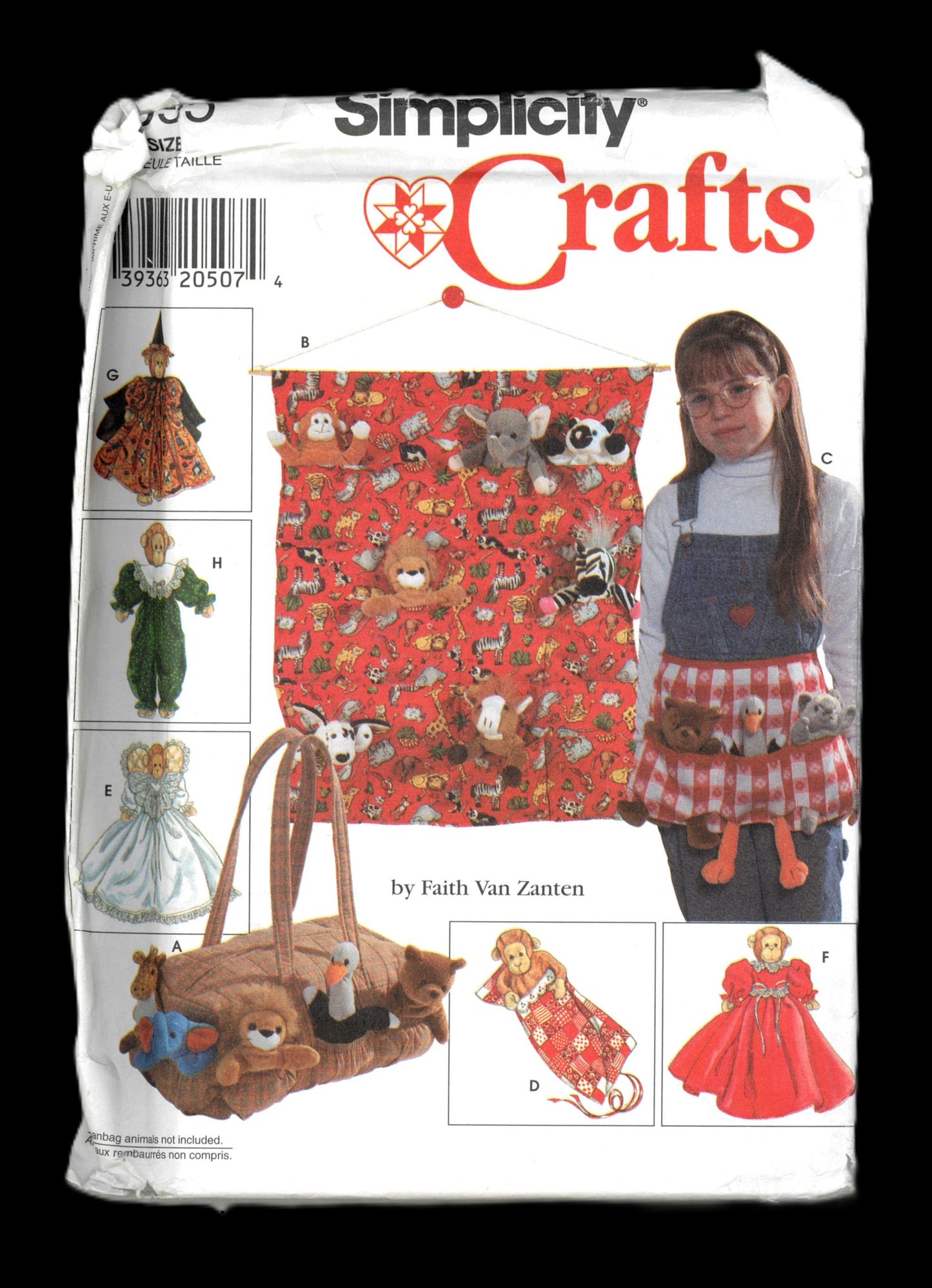 Simplicity 7695 Tote Organizers, Apron, Sleeping Bag and Clothes for 9" (23cm) Bean Bag Animals Sewing Pattern UNCUT