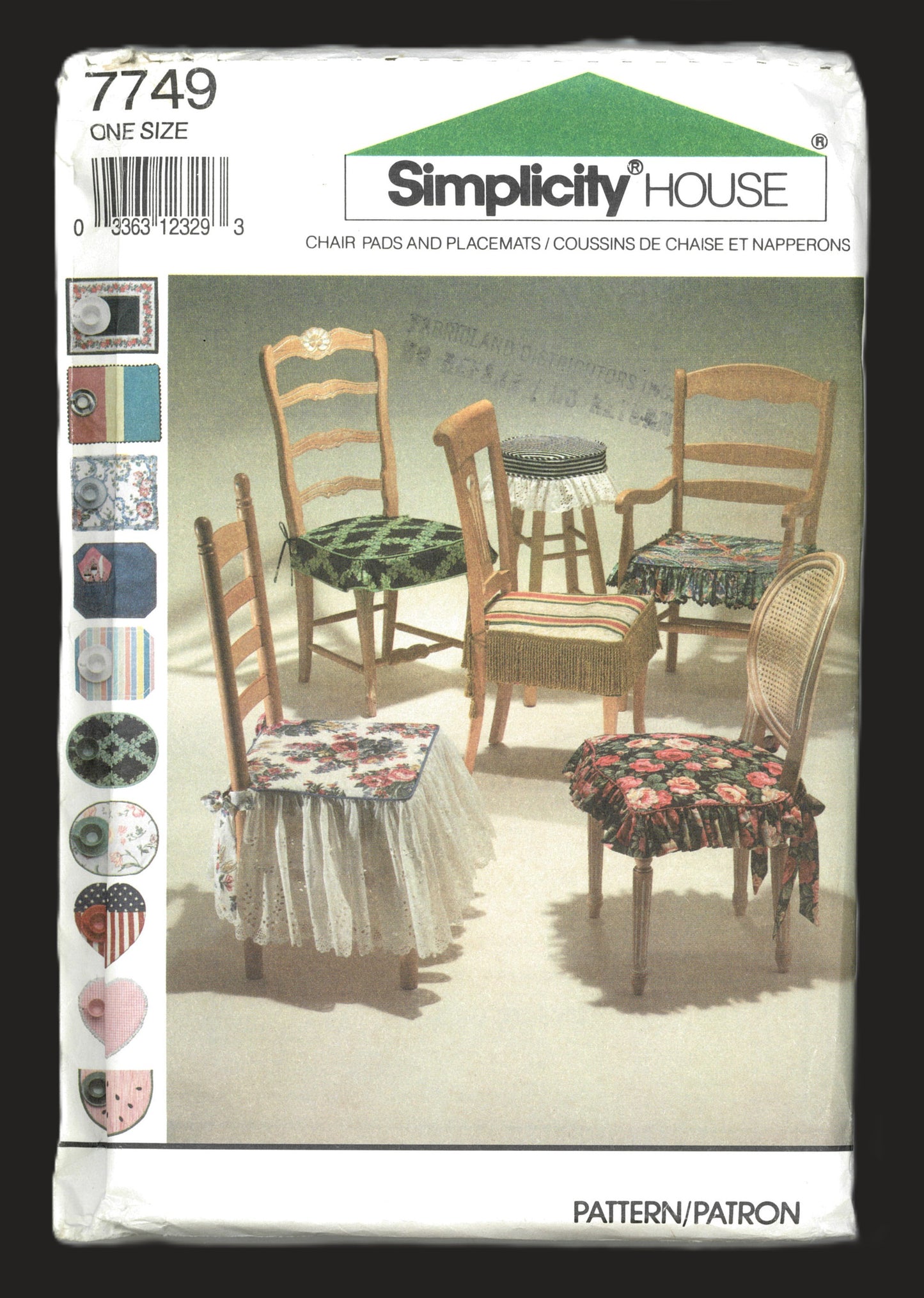 Simplicity 7749 Chair Pads and Placemats Sewing Pattern - UNCUT