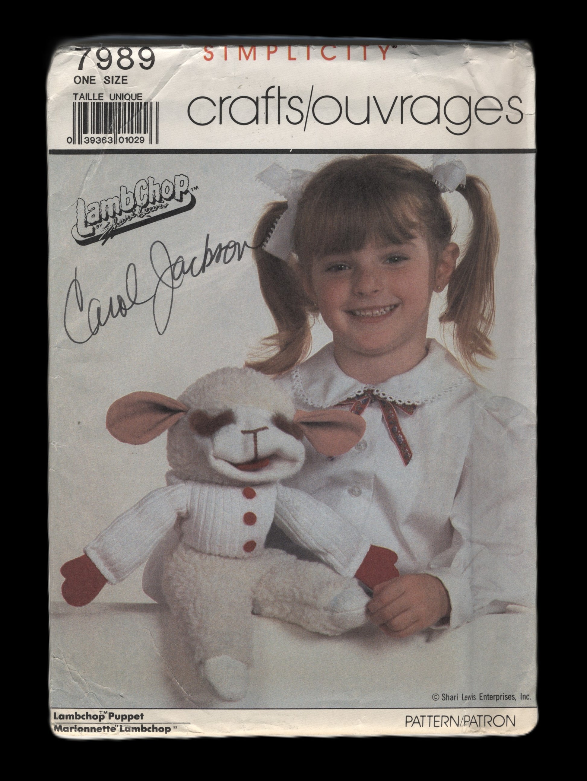 Simplicity 7989   Shari Lewis, LambChop Puppet Sewing Pattern - UNCUT