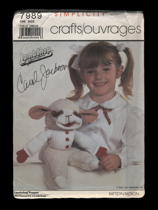 Simplicity 7989   Shari Lewis, LambChop Puppet Sewing Pattern - UNCUT