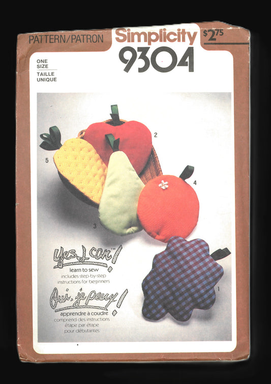 Simplicity 9304 Set of Fruit Pot Holders Sewing Pattern- UNCUT - Learn to Sew Pattern