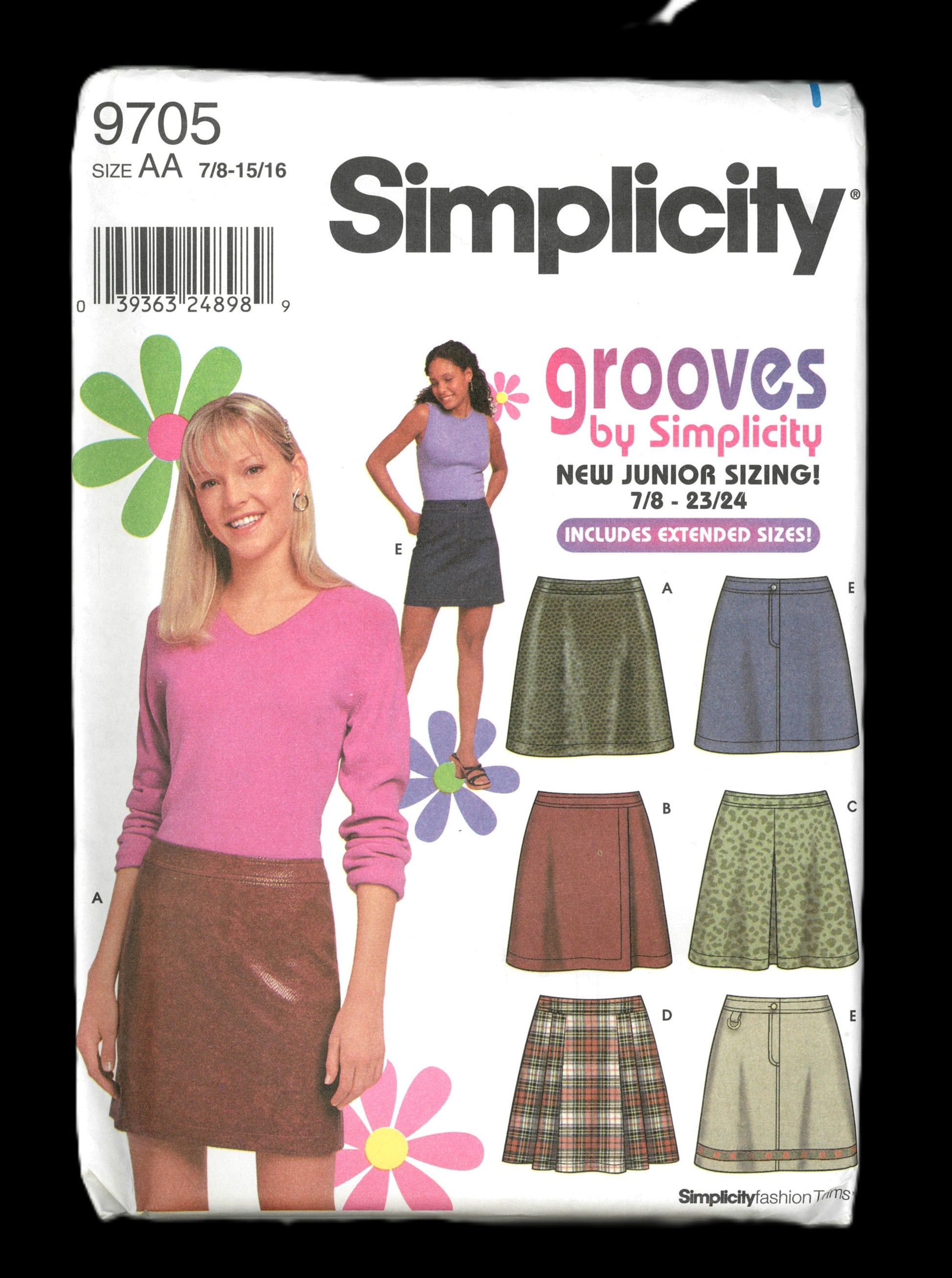 Simplicity 9705  Grooves Juniors Mini Skirts Sewing Pattern  UNCUT Size 7/8 - 15/16