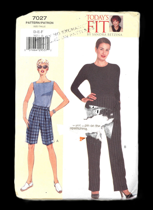 Vogue 7027 Sandra Betzina Misses / Misses Petite Shorts and Pants Sewing Pattern - UNCUT - Size D E F