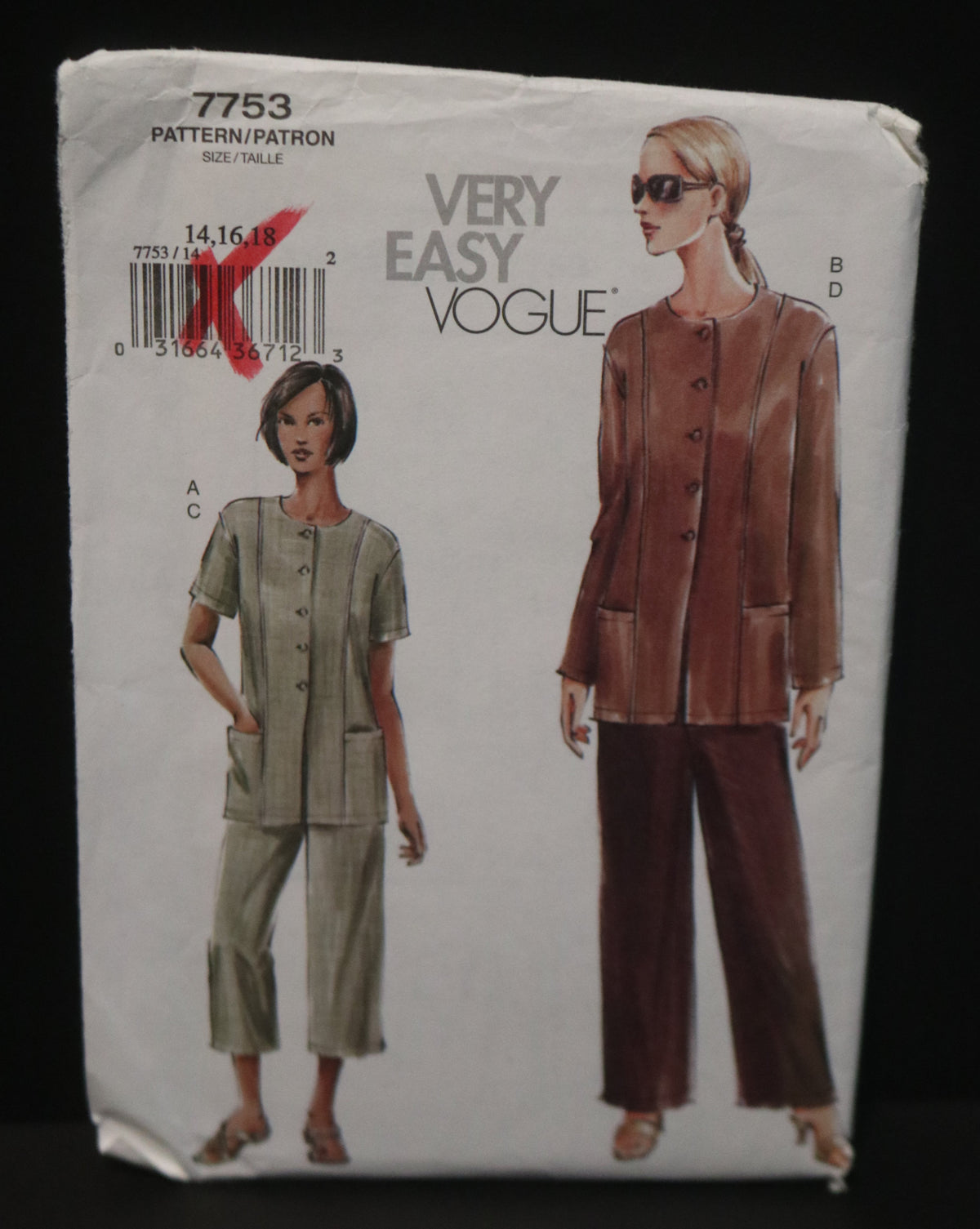 Vogue 7753 Misses / Misses Petite Tunic and Pants Sewing Pattern - UNCUT - Size 14 16 18