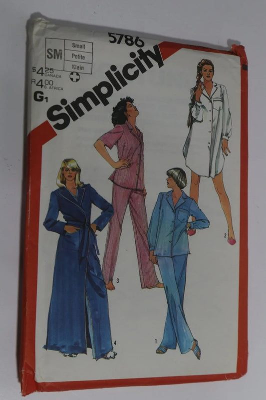 Simplicity 5786 Misses Tailored Pajamas Nightshirt and Robe Sewing Pattern UNCUT Size Small